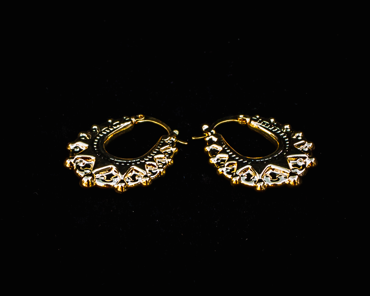 30mm Gold-Filled Medium Oval Creole Earrings