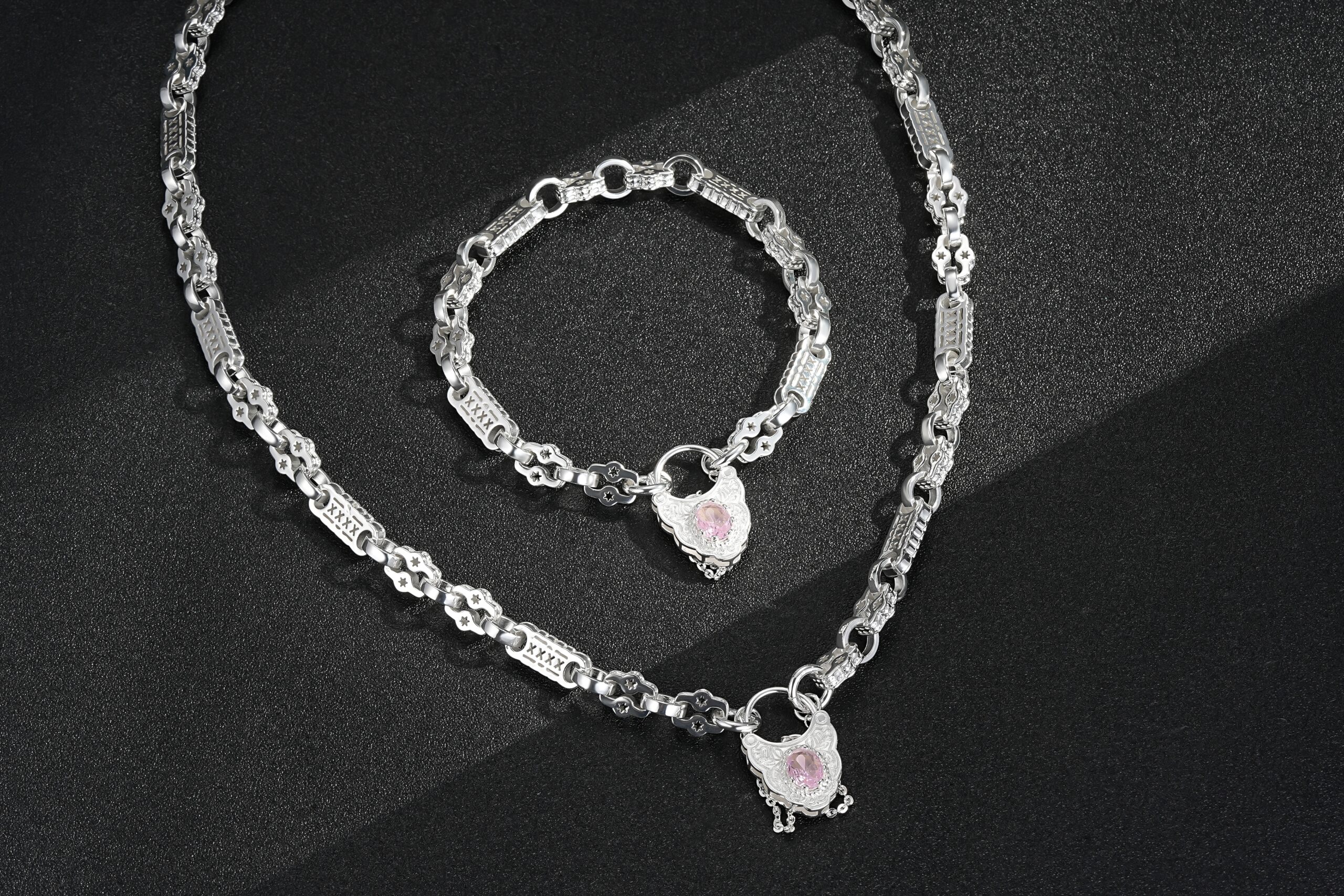 Limited Edition Silver Stars and Bars with Pink Lock Set