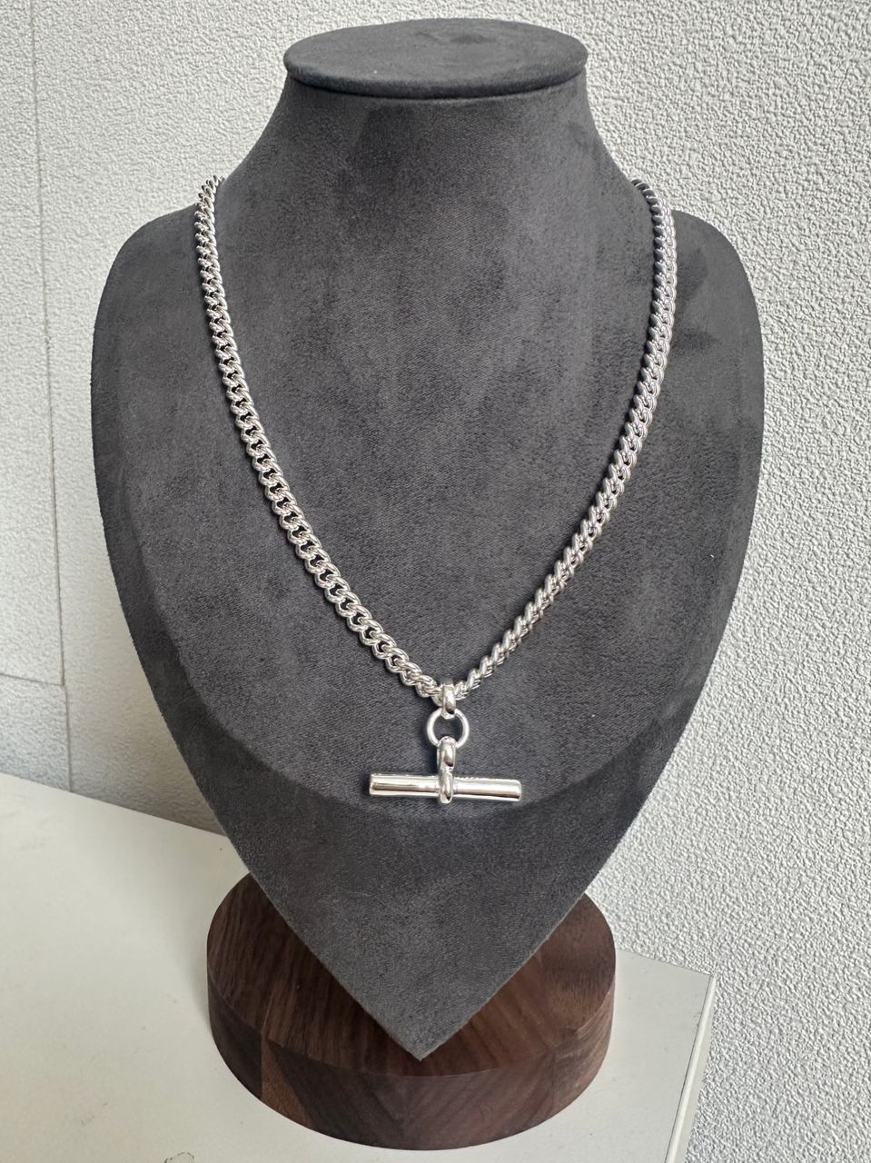 New Premium Silver T-Bar Necklace