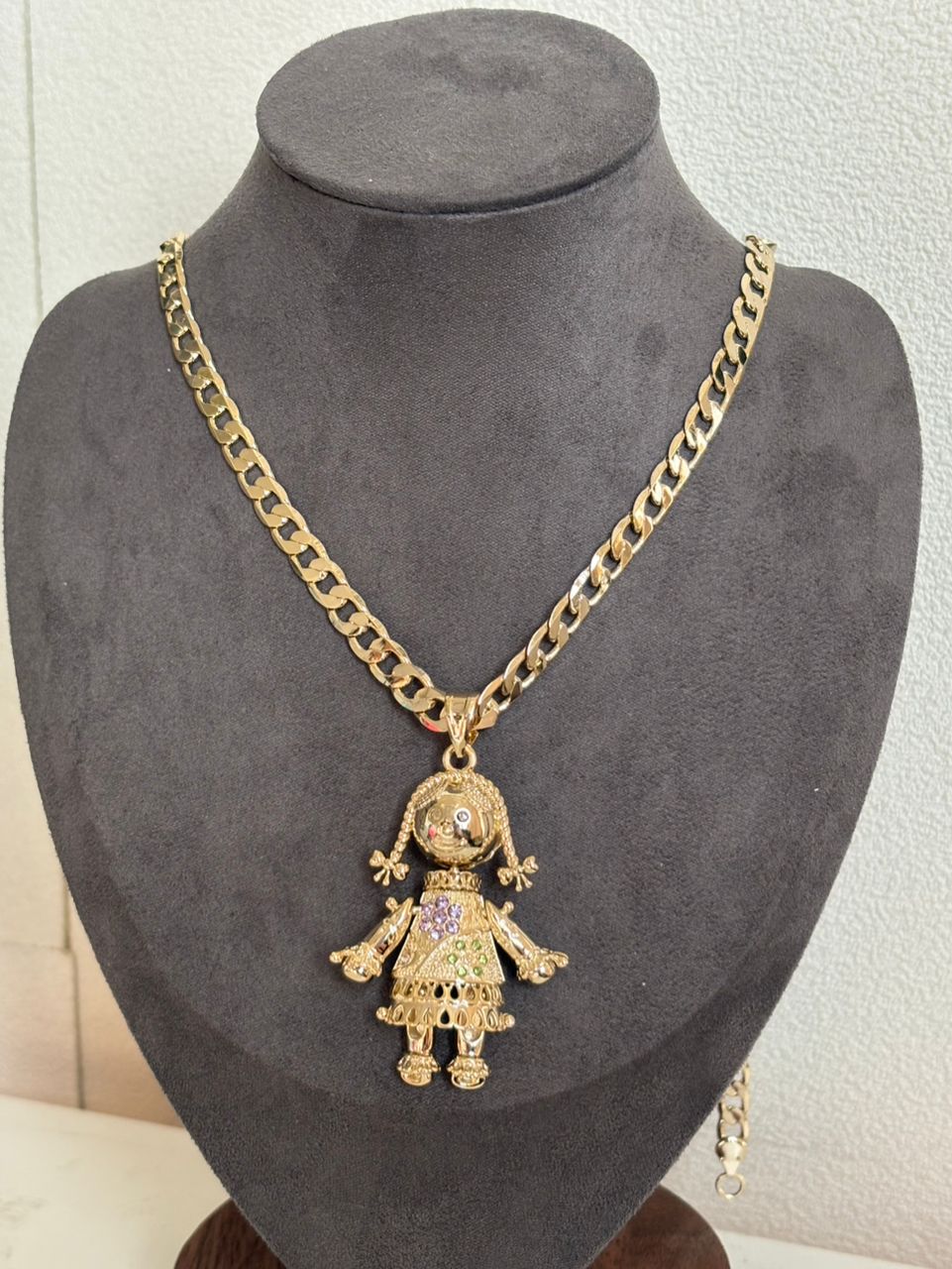 Gold Medium 5cm Ragdoll Necklace