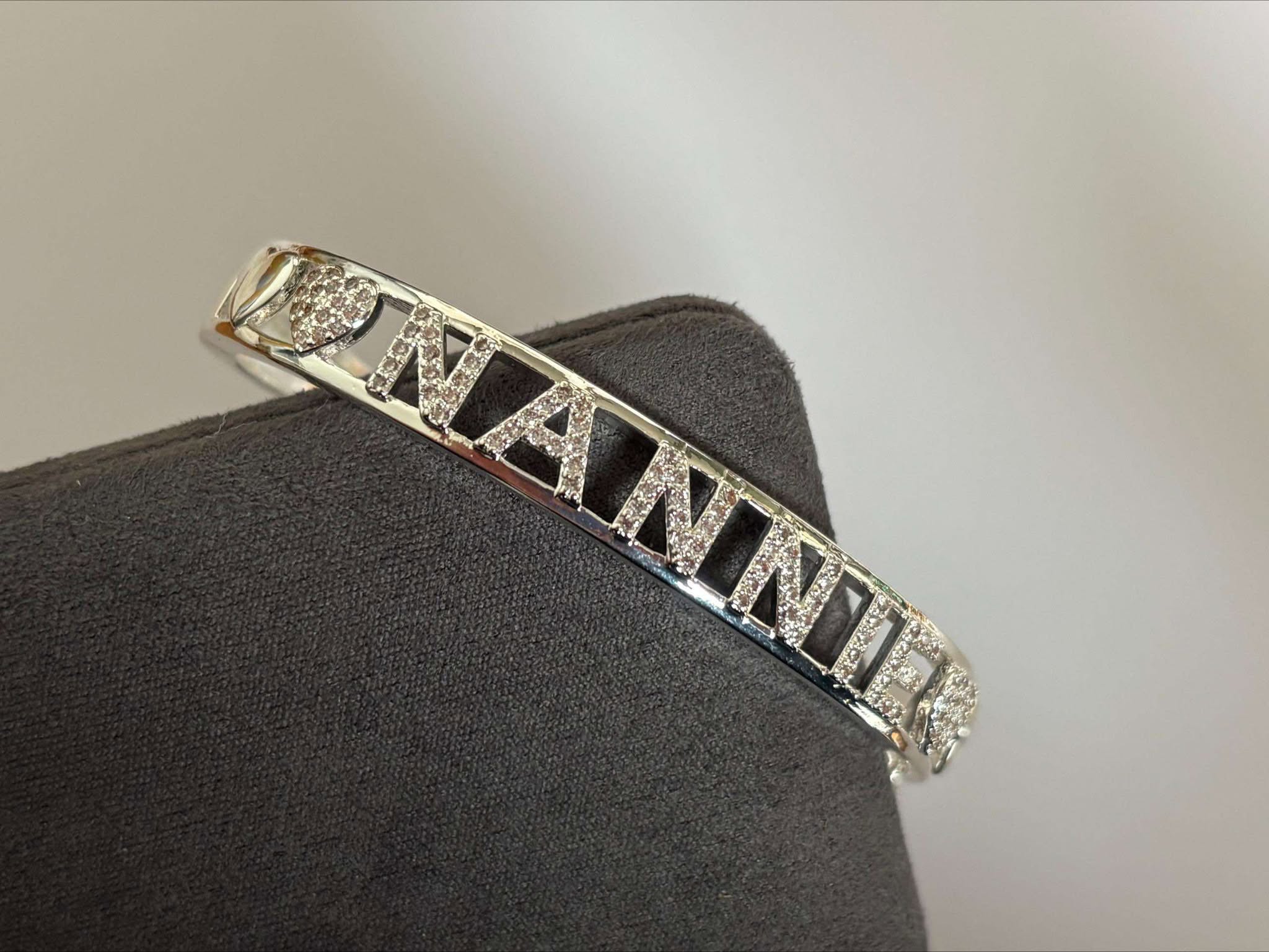 NANNIE Bangle