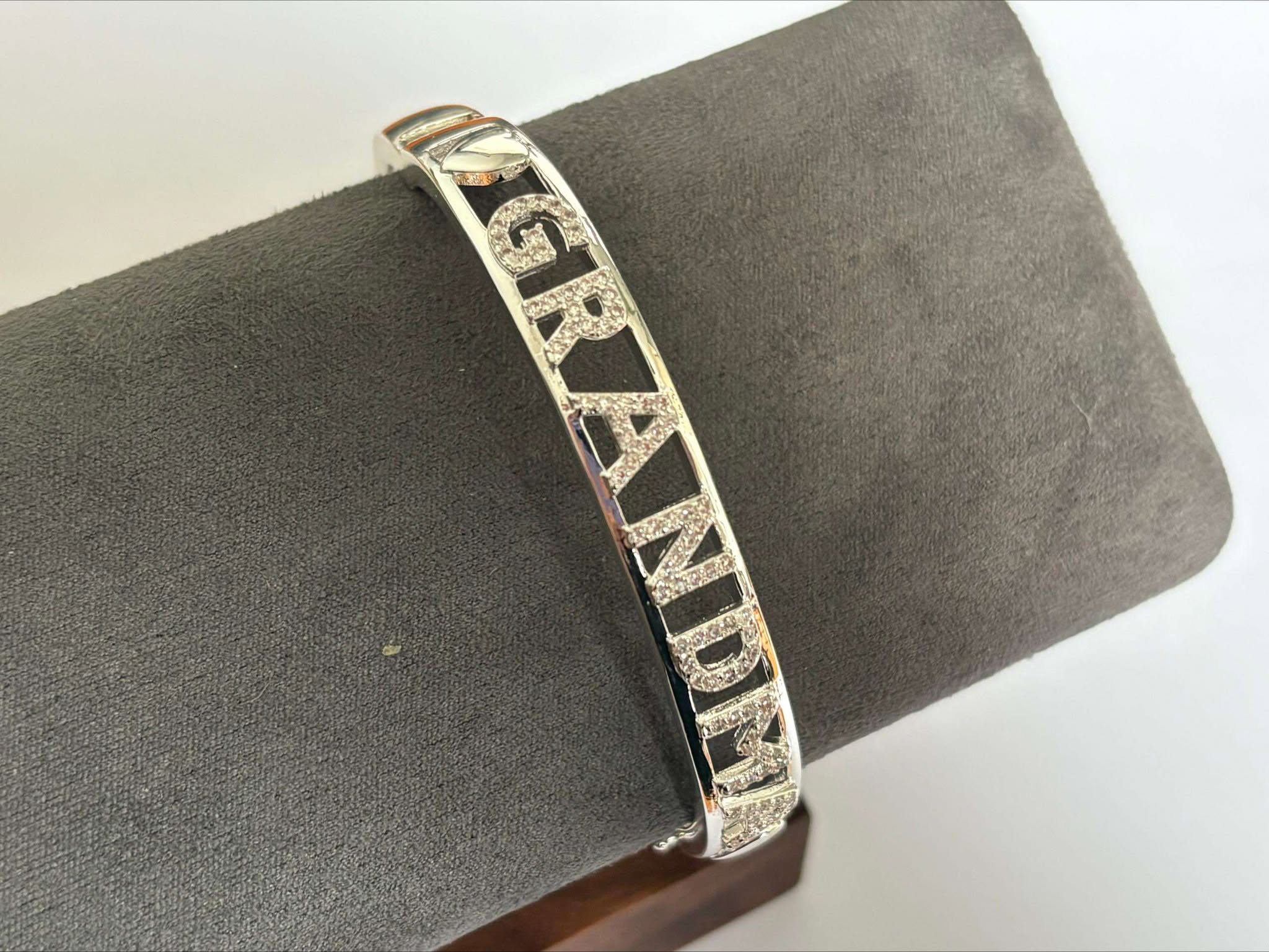 BEST FRIEND Bangle