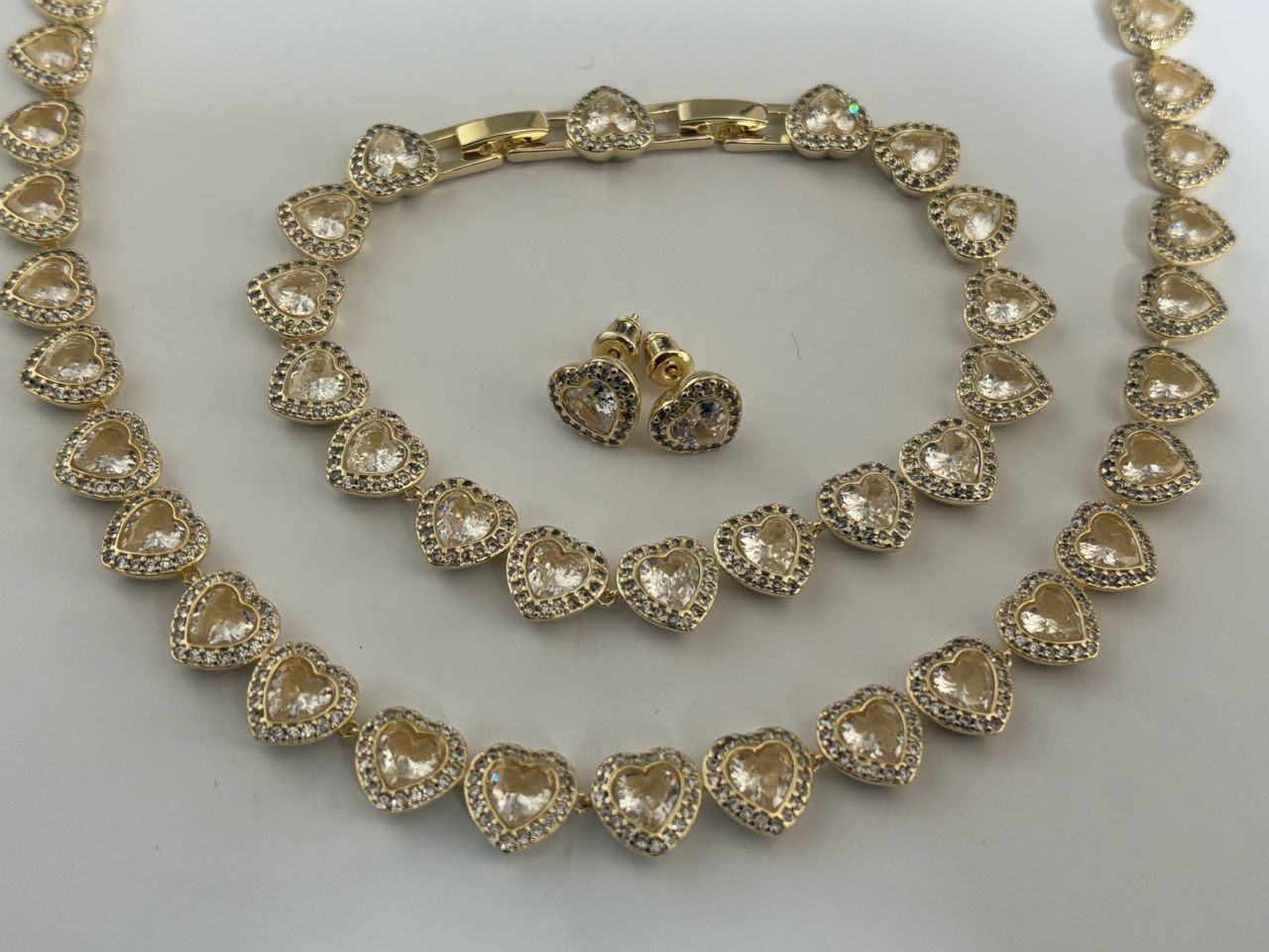 Gold heart tennis set