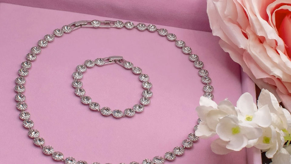 Women’s Silver Crystal Tennis Set