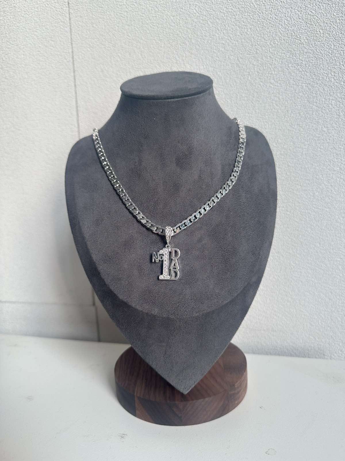 No. 1 Dad Necklace – Rhodium Plated