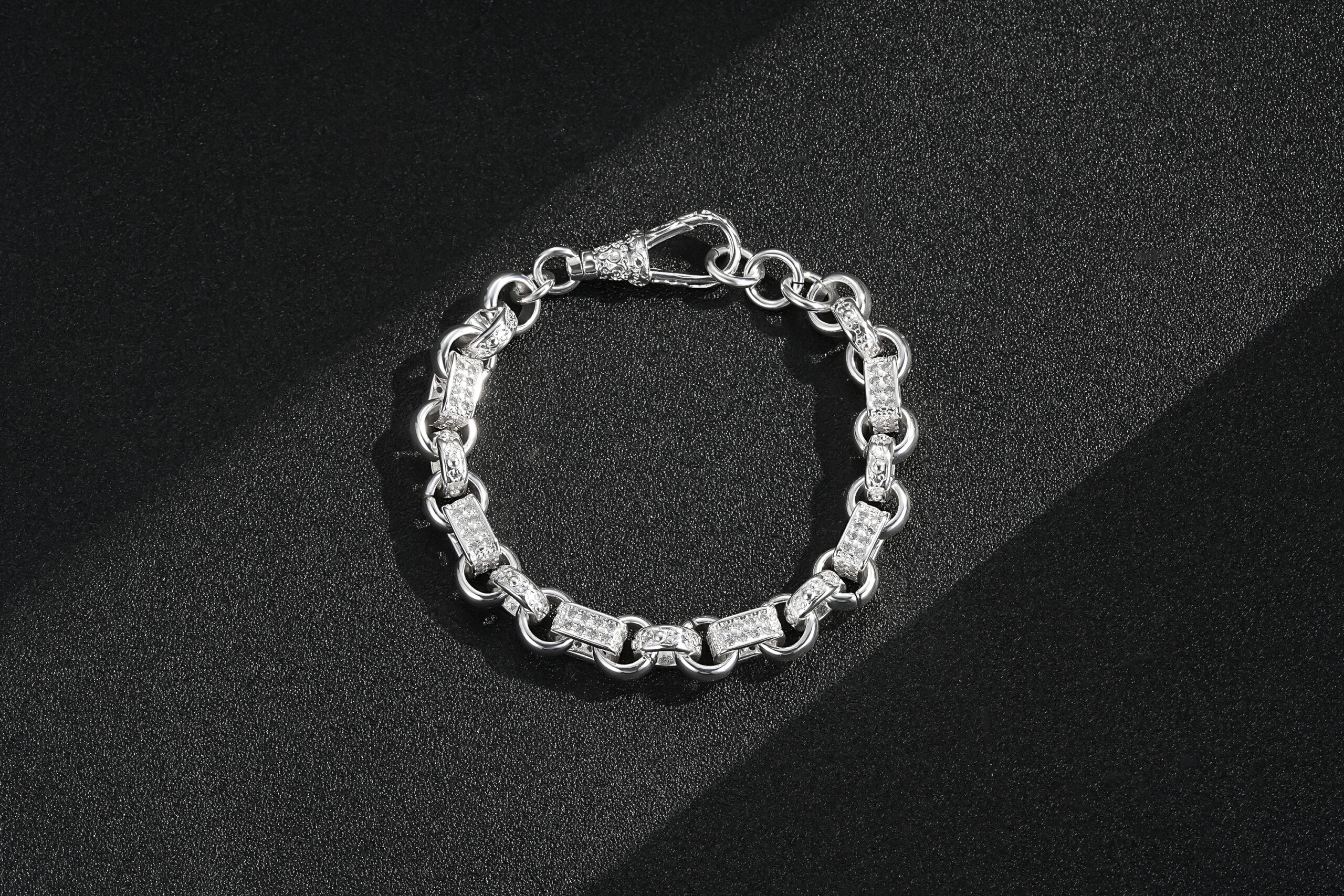Silver Gypsy Link Bracelet – 10mm – Rhodium plated